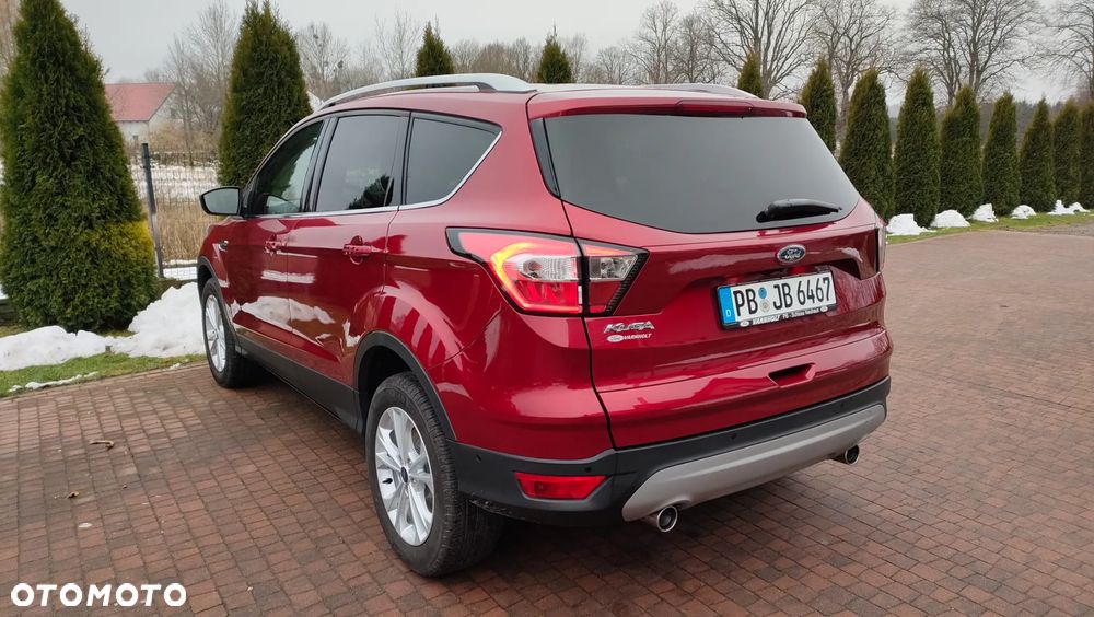 Ford Kuga 1.5 EcoBoost 2x4 Titanium - 8