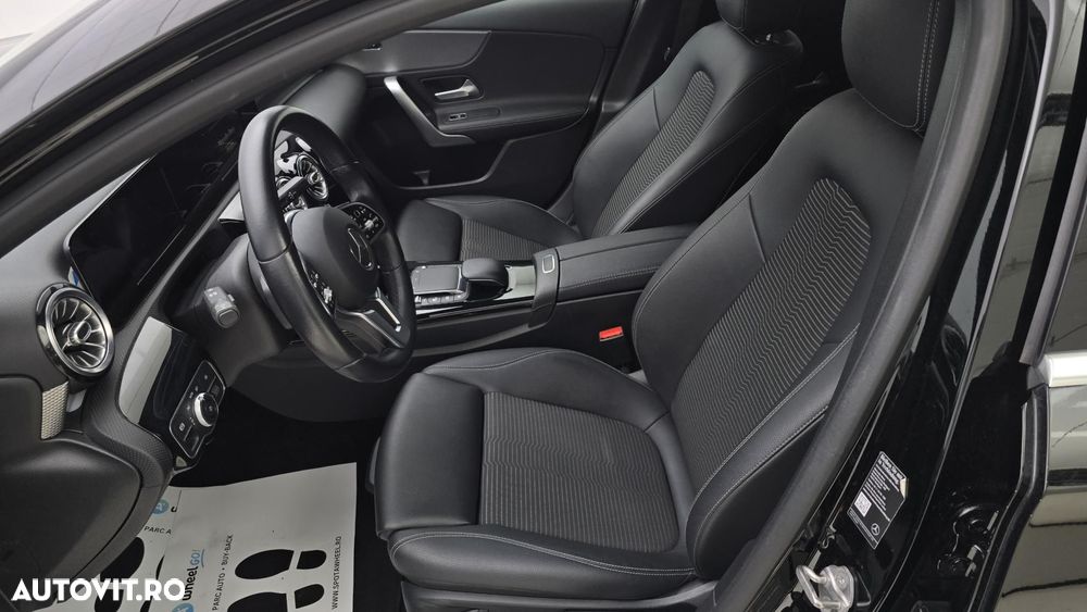 Mercedes-Benz A - 14