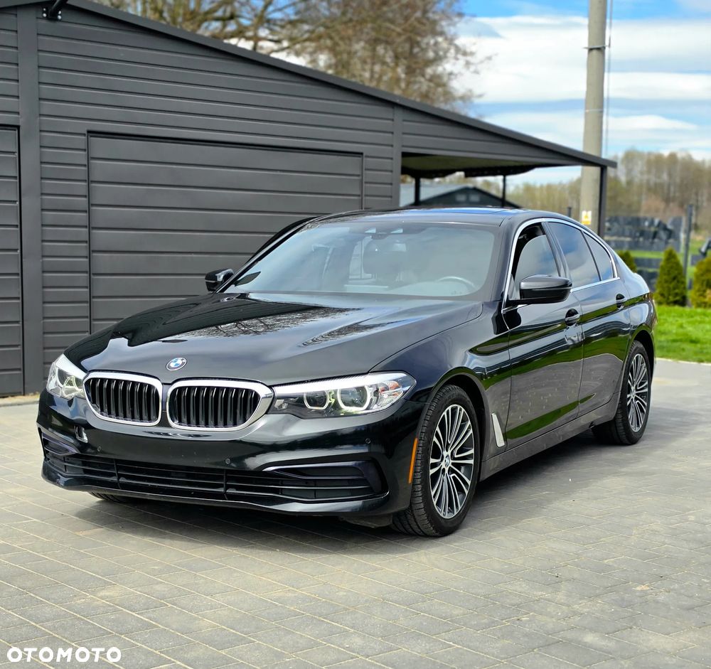 BMW Seria 5 520i Sport Line - 2