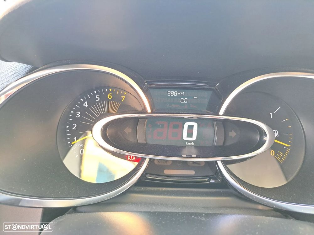 Renault Clio TCe 90 Dynamique - 4