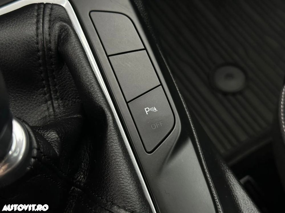 Ford Focus 1.5 EcoBlue Titanium - 23