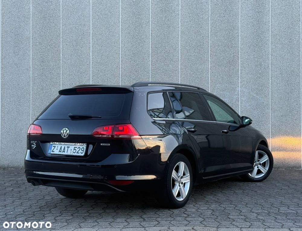 Volkswagen Golf - 9