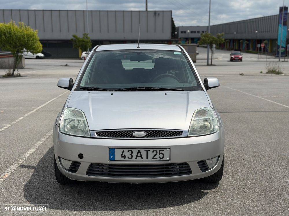 Ford Fiesta 1.25 Ambiente - 11