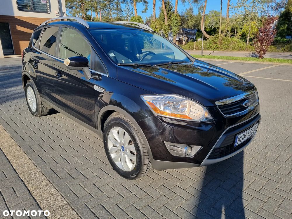 Ford Kuga 2.0 TDCi 2x4 Titanium - 6