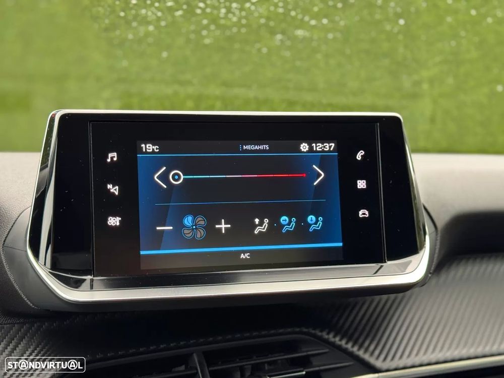 Peugeot 208 1.2 PureTech Active Pack - 23