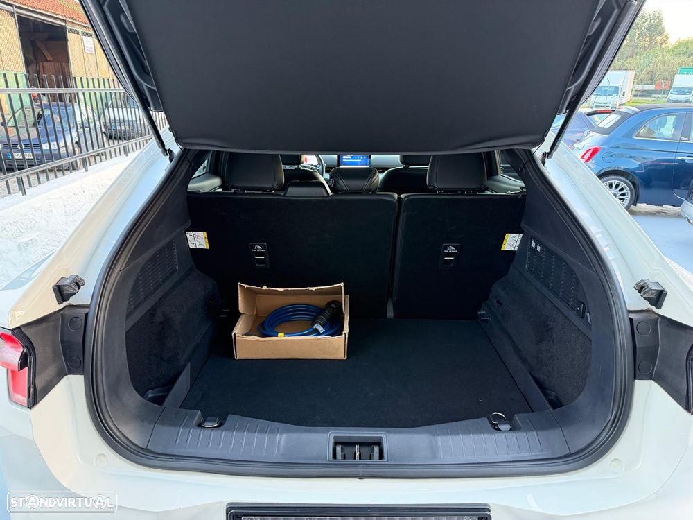 Ford Mustang Mach-E Standard - 41