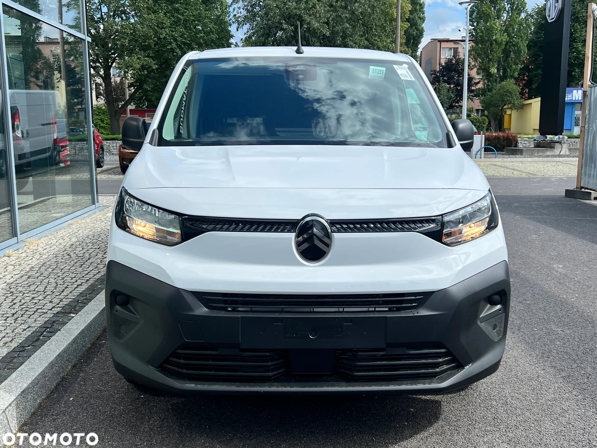 Citroën Berlingo XL 1.5 BlueHDI Feel S&S - 2