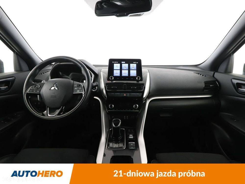 Mitsubishi Eclipse Cross - 13