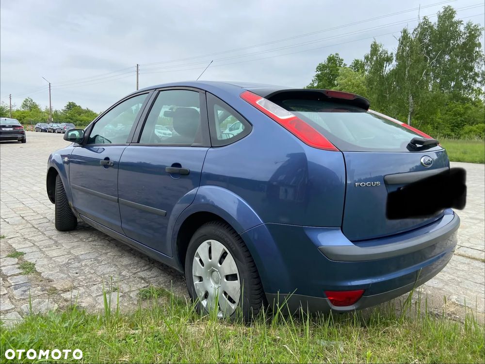 Ford Focus 1.6 Ambiente - 6