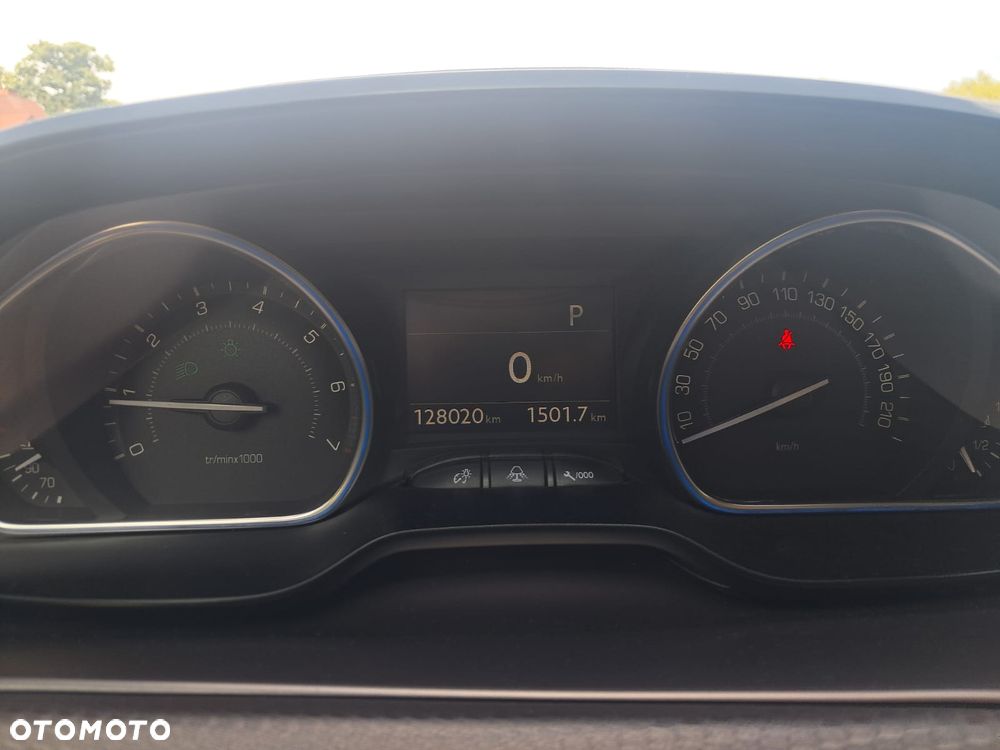 Peugeot 2008 1.6 VTi Active - 14