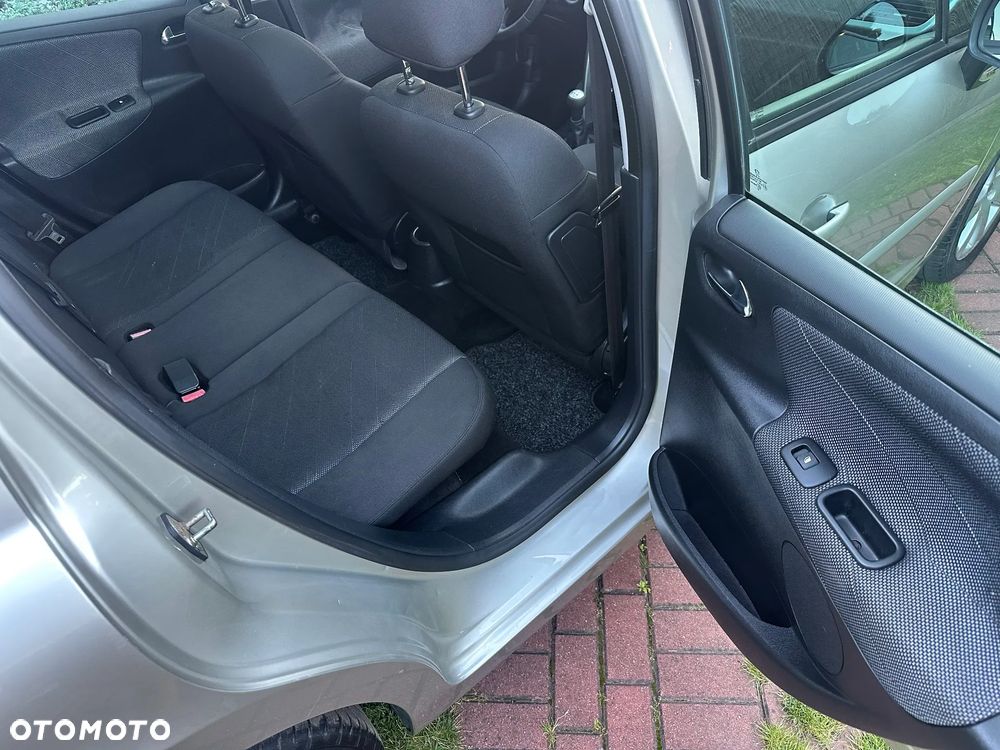Peugeot 207 1.6 VTi Premium - 18