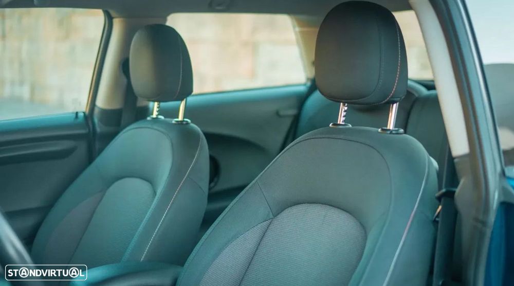 MINI 3 Portas Cooper D - 16