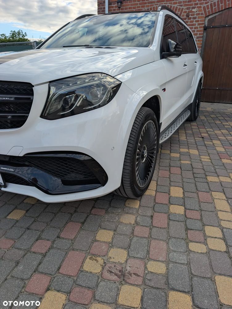 Mercedes-Benz GLS - 15
