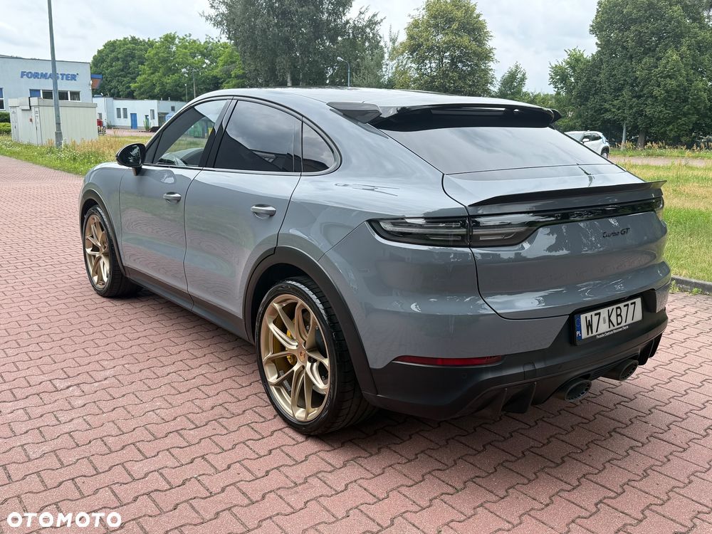 Porsche Cayenne Turbo GT - 8