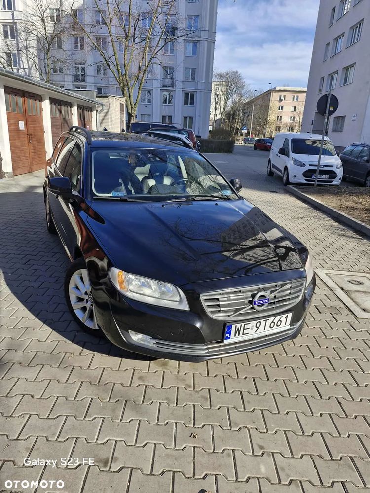 Volvo V70 D2 Geartronic Powershift Momentum - 1
