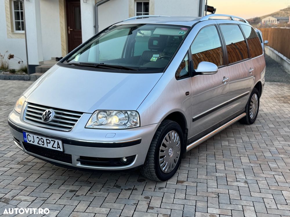 Volkswagen Sharan 1.9 TDI 4Motion - 11