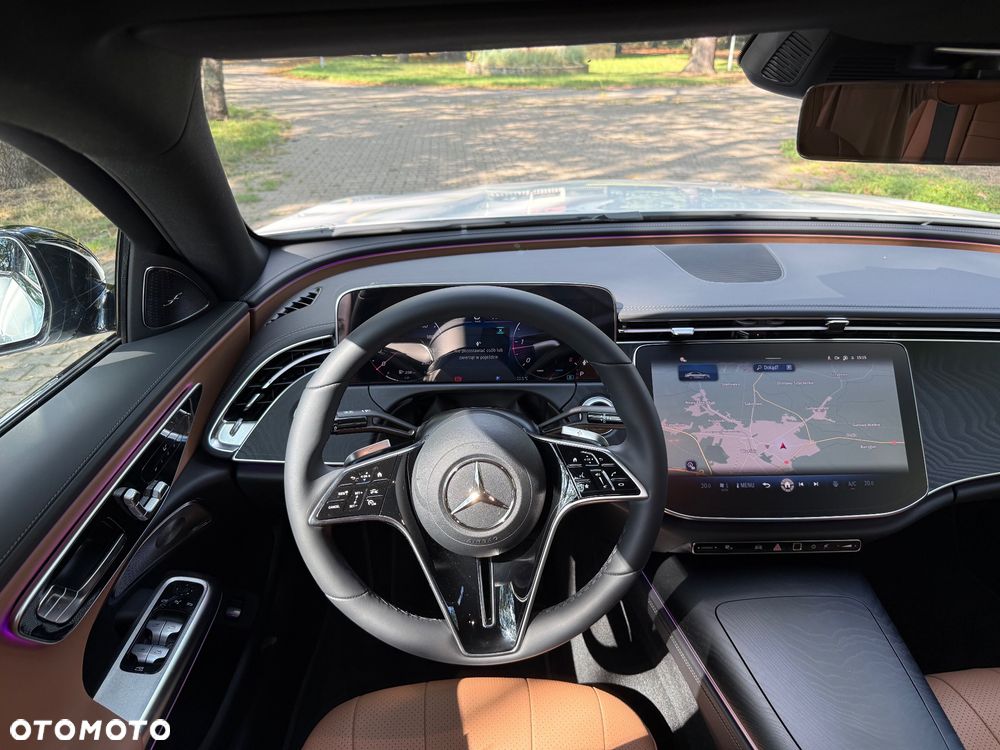 Mercedes-Benz Klasa E 220 d mHEV 4-Matic Avantgarde 9G-Tronic - 39