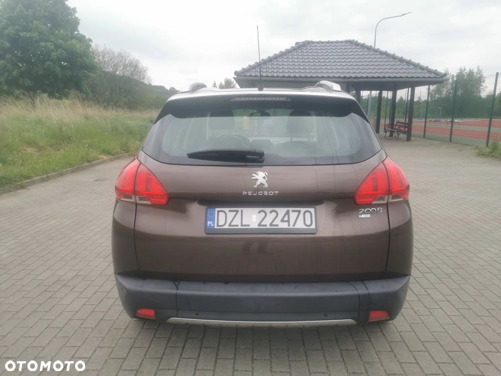 Peugeot 2008 e-HDi FAP 115 STOP & START Allure - 5