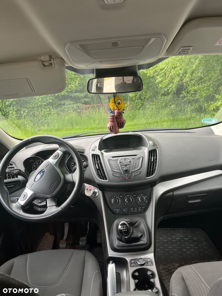 Ford Kuga 1.5 EcoBoost FWD Edition ASS MMT6 - 10