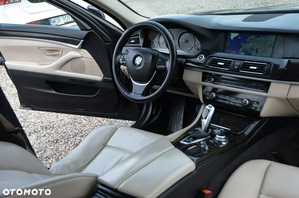 BMW Seria 5 520d - 36
