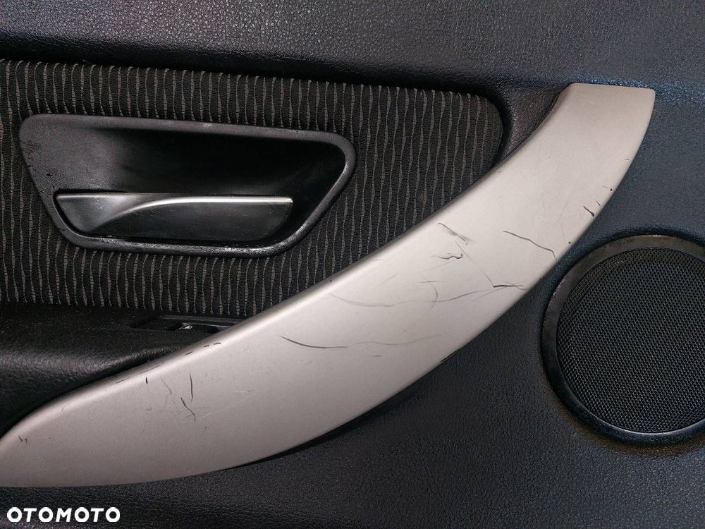 DRZWI KOMPLETNE LEWY TYŁ BMW F30 - 8