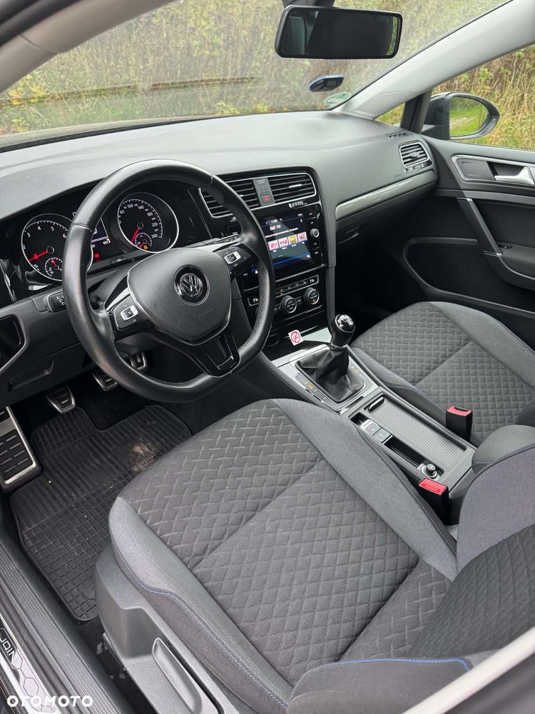 Volkswagen Golf 1.0 TSI OPF Join - 9