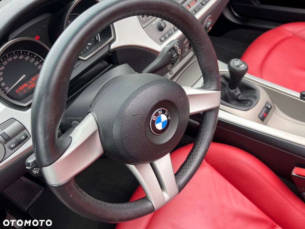 BMW Z4 - 11