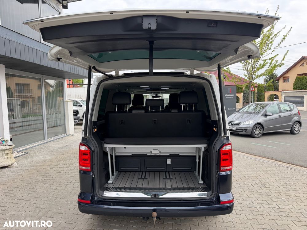 Volkswagen Multivan - 12