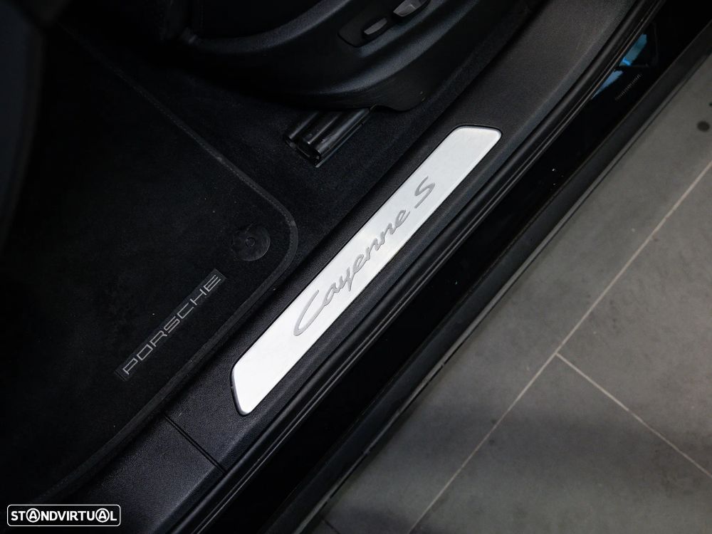 Porsche Cayenne S E-Hybrid - 20