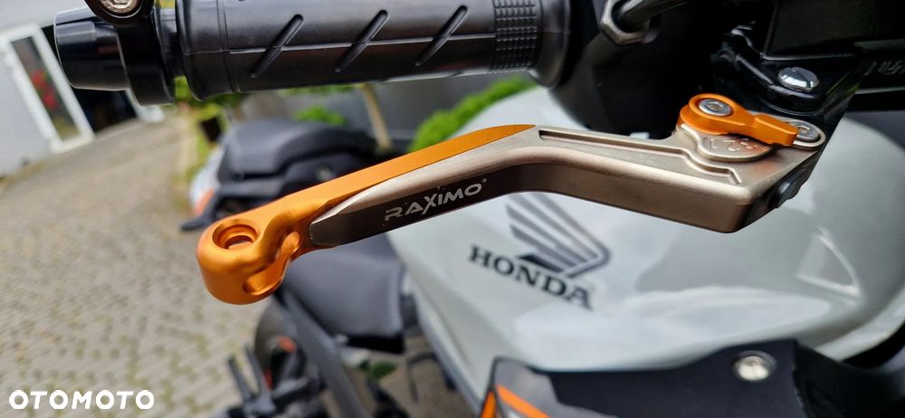 Honda CB - 13