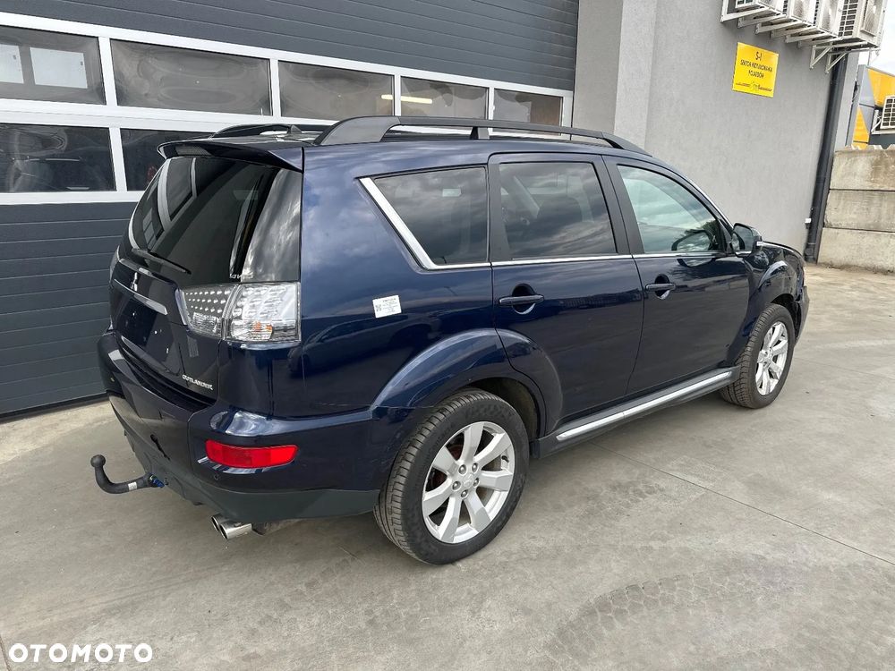Mitsubishi Outlander 2.2 DID Intense + EU5 - 4