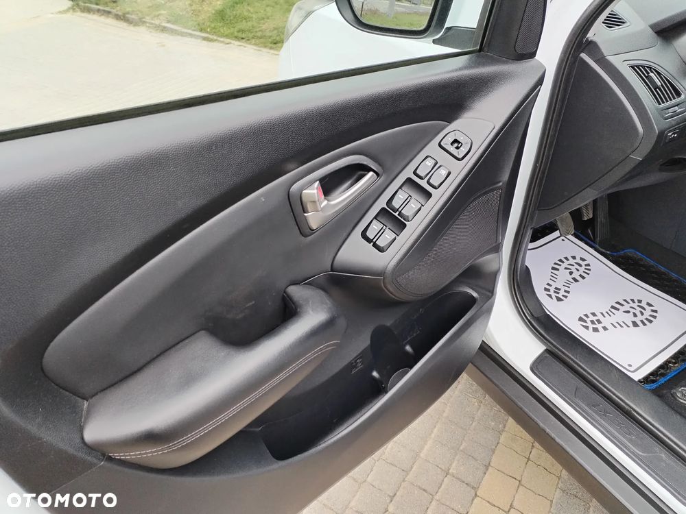 Hyundai ix35 - 28