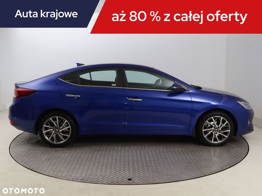 Hyundai Elantra - 8