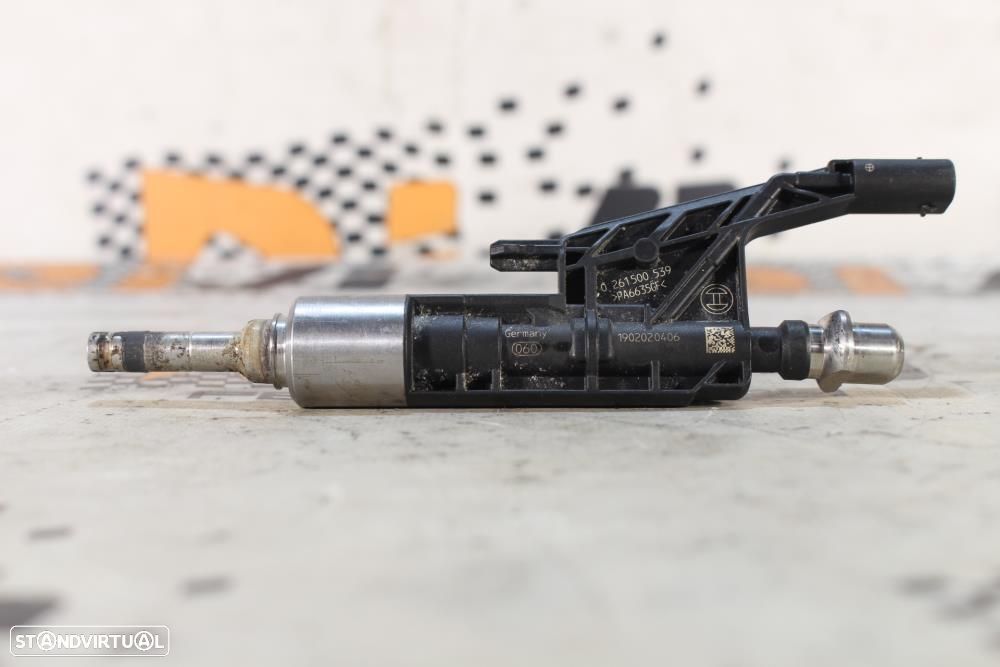 Injetor Bmw 1 (F20)  13537639990 / 7639990 / 0261500539 / 0261500140 - 4