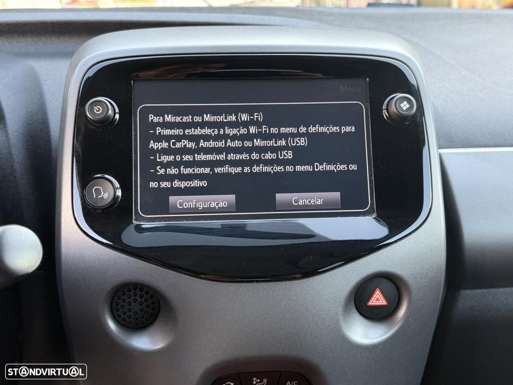 Toyota Aygo 1.0 X-Play Plus - 27