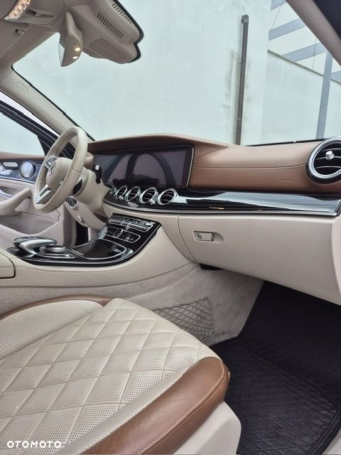 Mercedes-Benz Klasa E 400 d 4-Matic All-Terrain 9G-TRONIC - 8