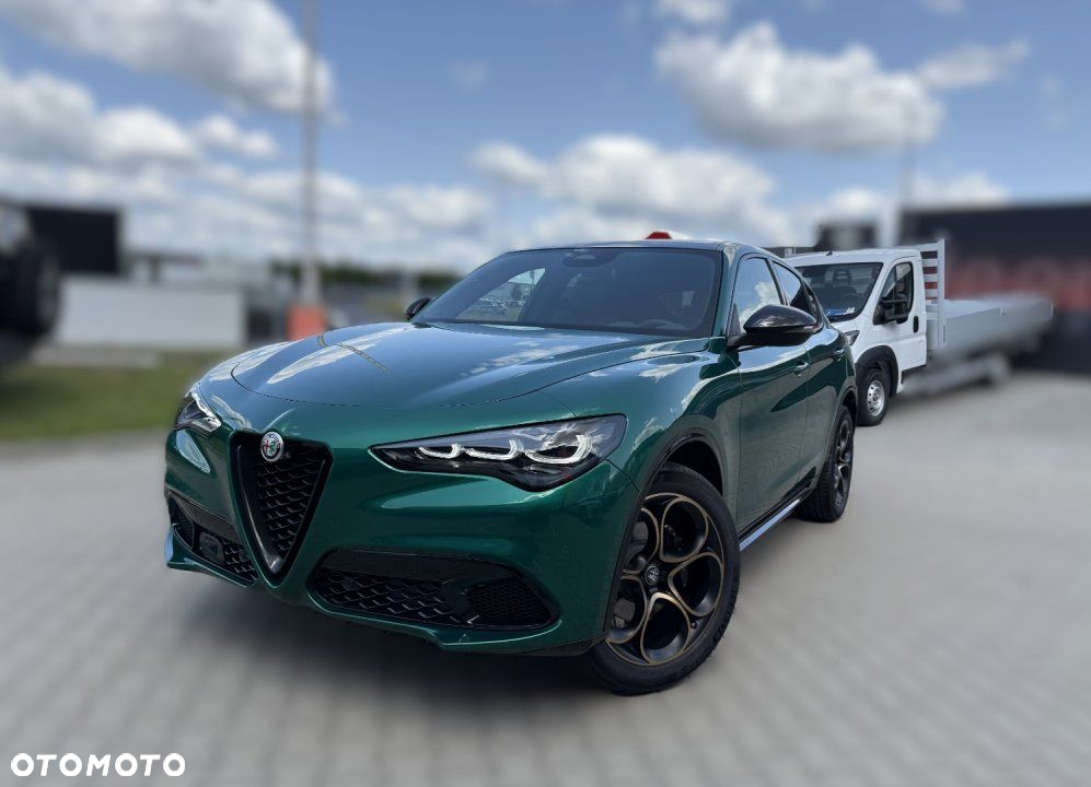 Alfa Romeo Stelvio - 13