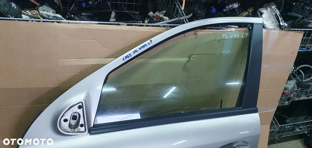 Drzwi lewy przód przednie lewe Mercedes ML W164 C723 - 4