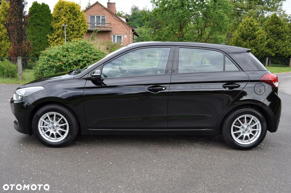 Hyundai i20 1.4 Automatik Style - 9