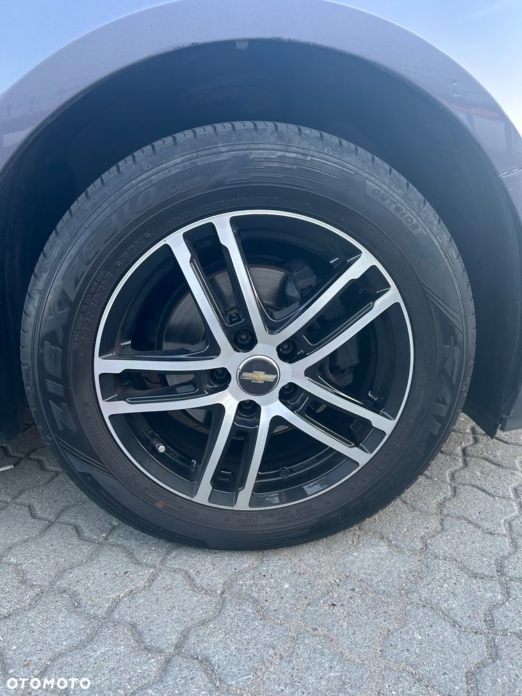 Chevrolet Cruze 1.6 LT - 10