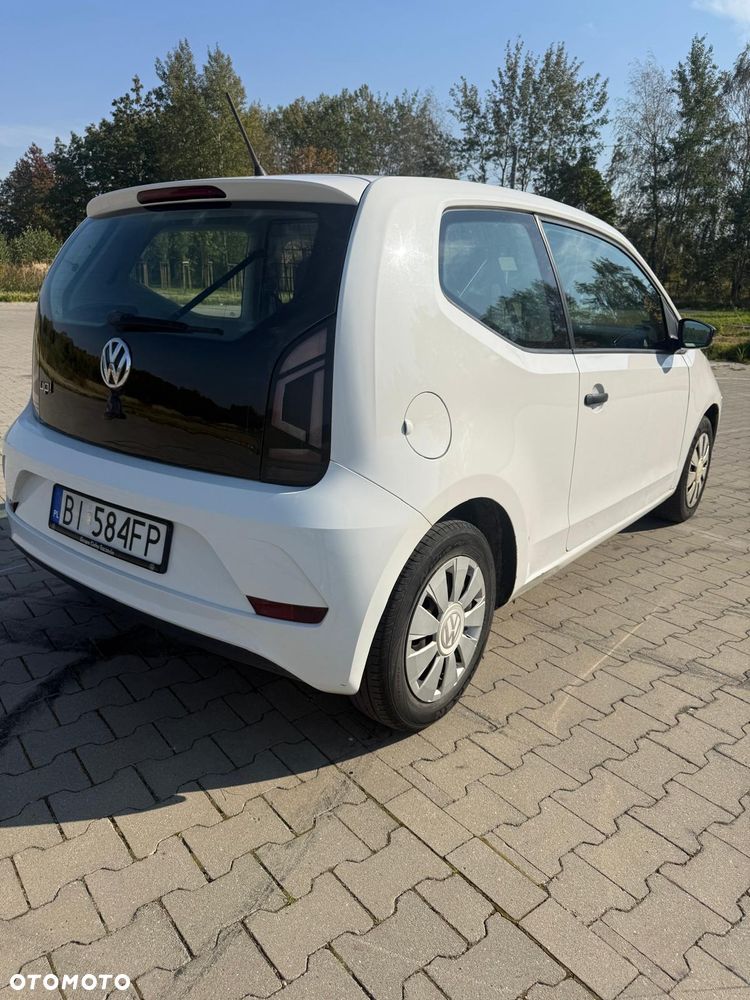 Volkswagen up! 1.0 Beats - 16