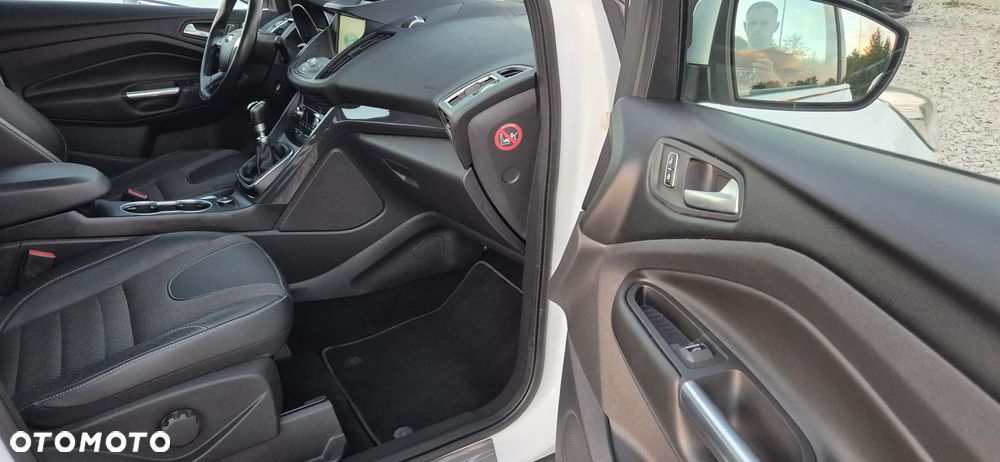 Ford Kuga 1.5 EcoBoost FWD Titanium ASS - 21