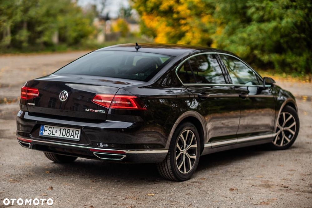 Volkswagen Passat 2.0 TDI Bi-Turbo BMT 4Mot Highline DSG - 18