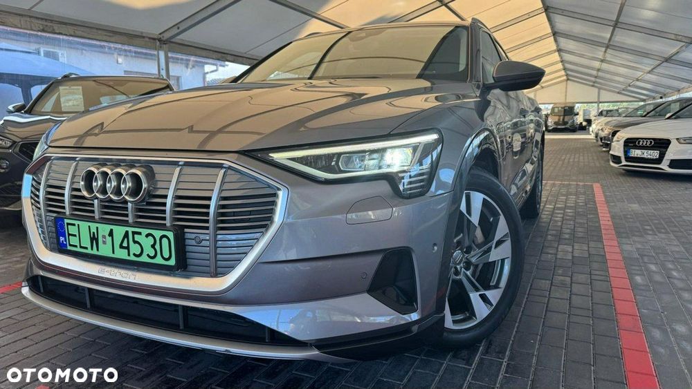 Audi e-tron - 17
