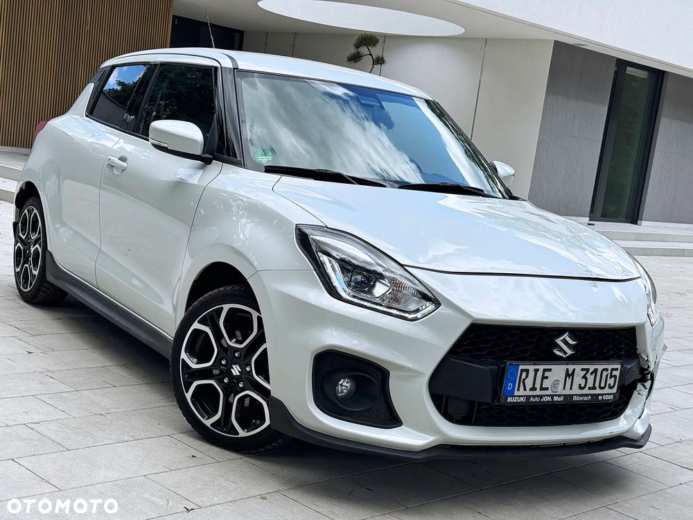 Suzuki Swift Sport 1.4 Boosterjet Hybrid - 1
