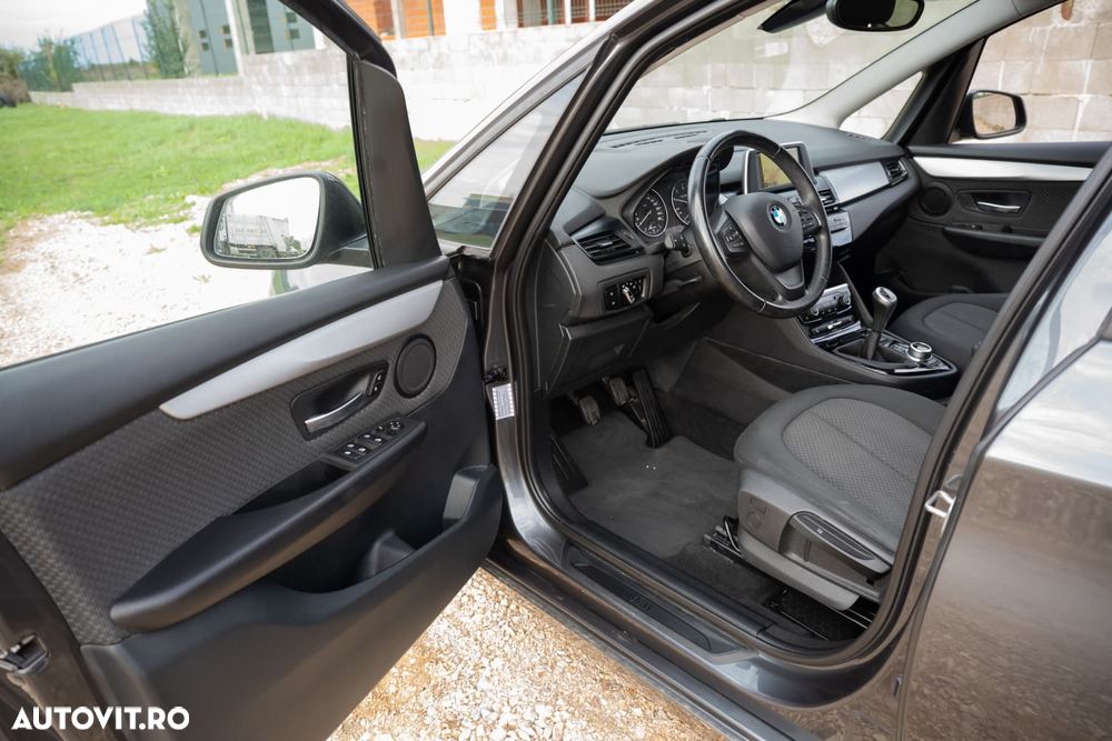 BMW Seria 2 216d Gran Tourer - 25