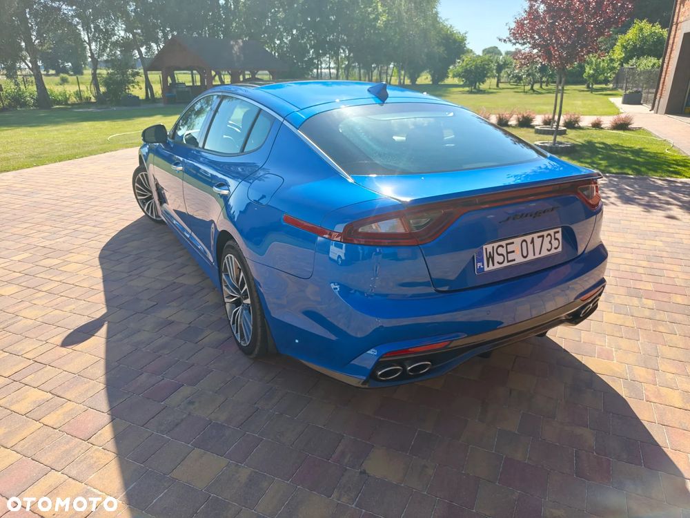 Kia Stinger - 6