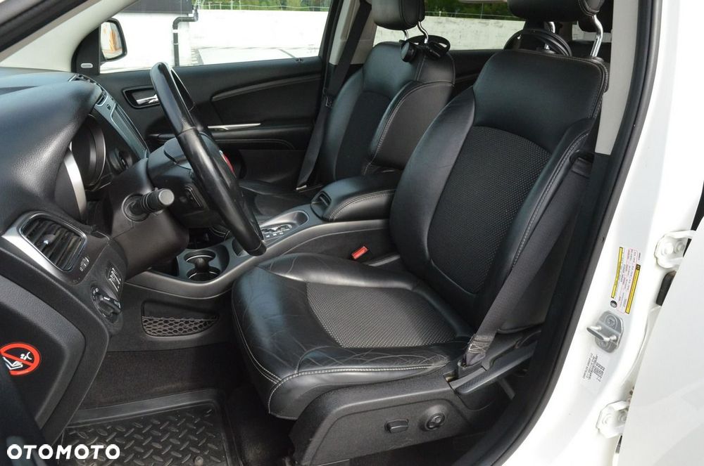 Fiat Freemont 2.0 Multijet 16V DPF Automatik Allrad Cross - 26