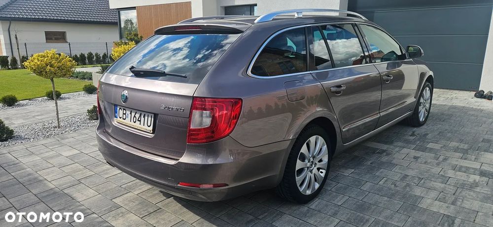 Skoda Superb 2.0 TDI Platinum - 7