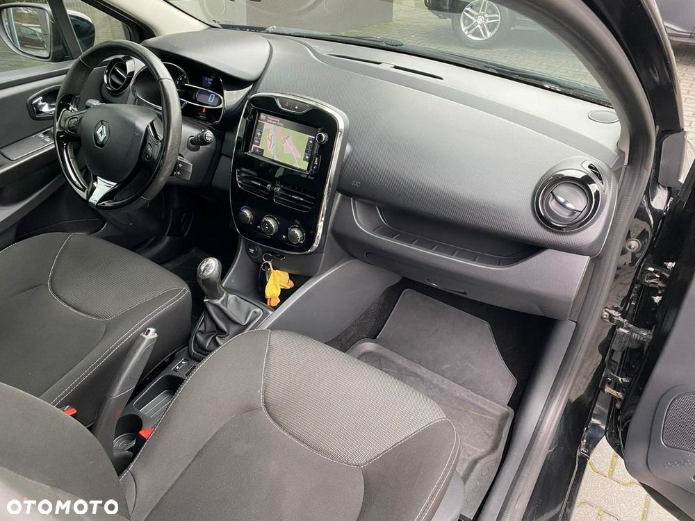 Renault Clio - 16